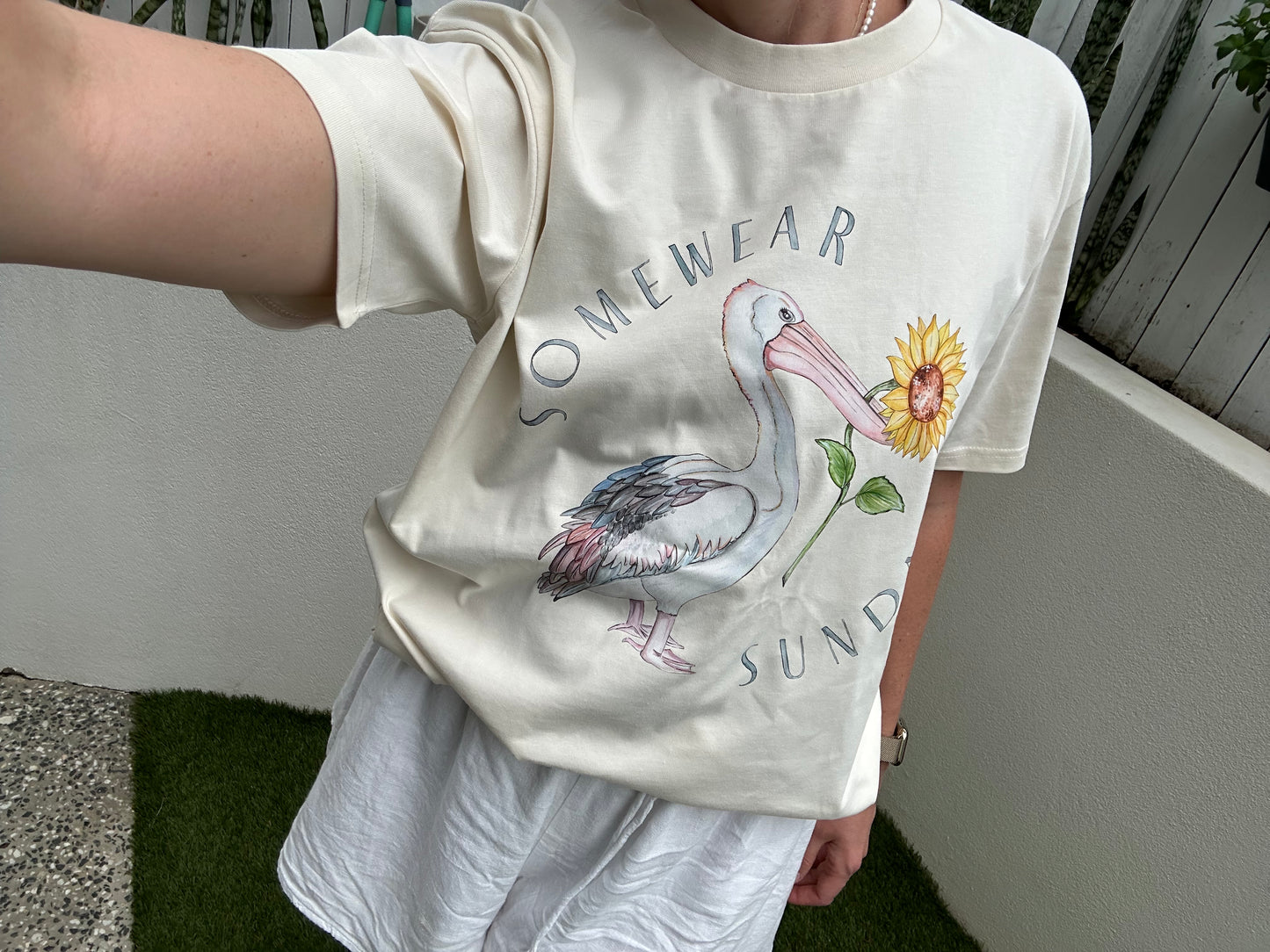 Pelican Sunflower tee